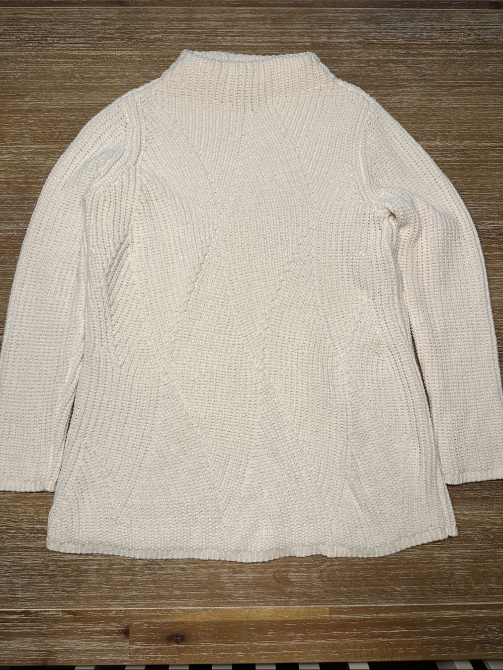 J. Jill Chenille White Cream Ivory Sweater S Petite Cozy Minimalist Basics